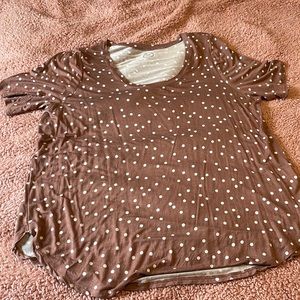 Maurice’s 24/7 tee